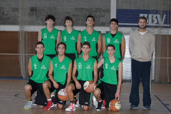 29-10-13.Baloncesto.Cambre-Liceo 2ª división grupo AA.Foto: Iago López