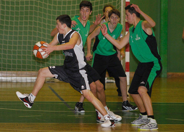 Basket.Liceo-Cambre
